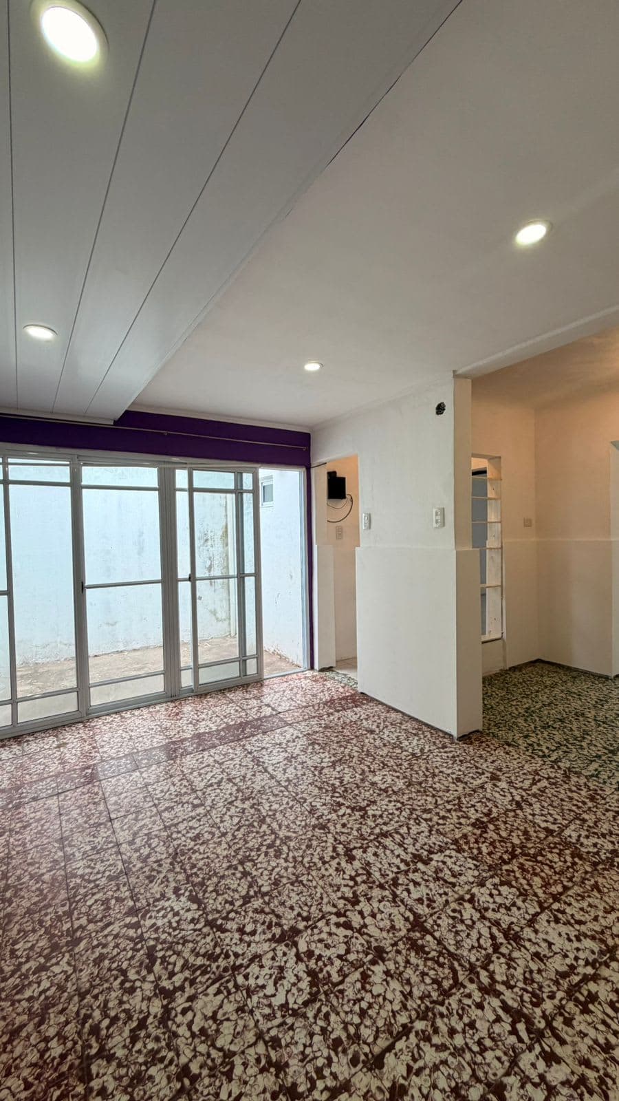 CASA EN ALQUILER 📍Henry 1648 | COMODIDAD Y ESPACIOS FUNCIONALES